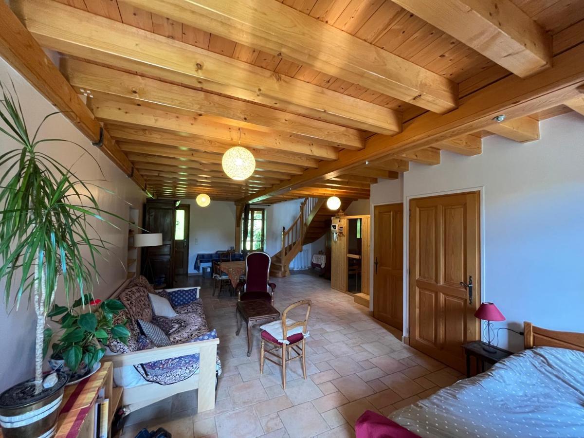 Ecolieu Le Chant Du Temps Bed & Breakfast Saint-Usuge Eksteriør bilde