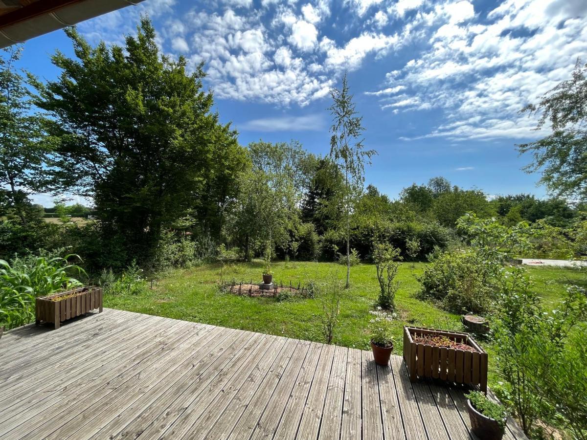 Ecolieu Le Chant Du Temps Bed & Breakfast Saint-Usuge Eksteriør bilde