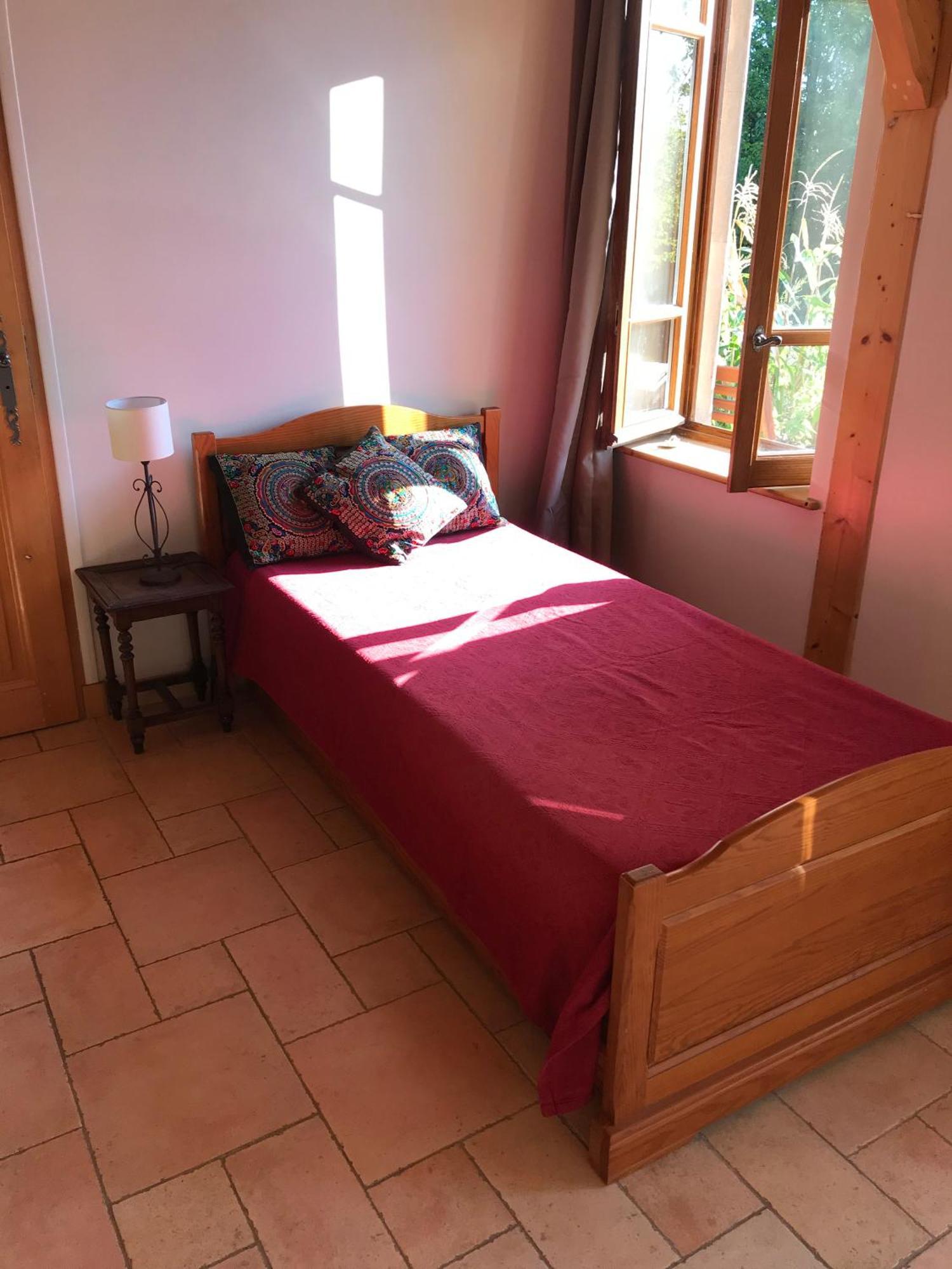 Ecolieu Le Chant Du Temps Bed & Breakfast Saint-Usuge Eksteriør bilde